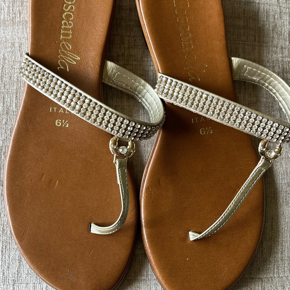 ToscanElla Gold Rhinestone T-Strap Flat Sandals - Gold